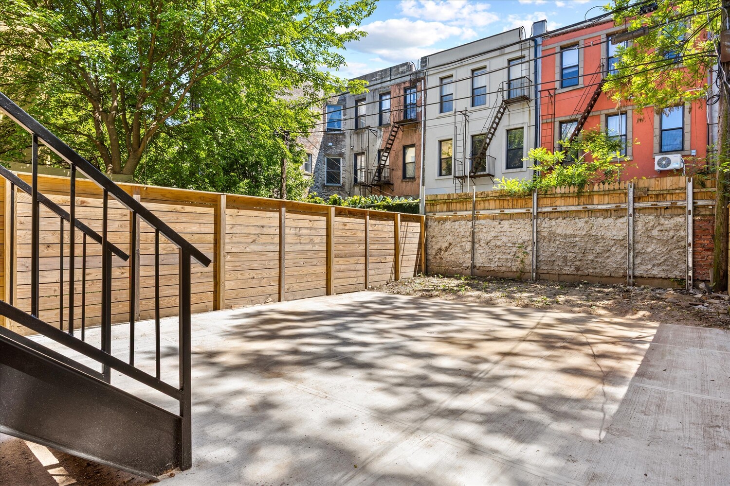 534 KOSCIUSZKO Street