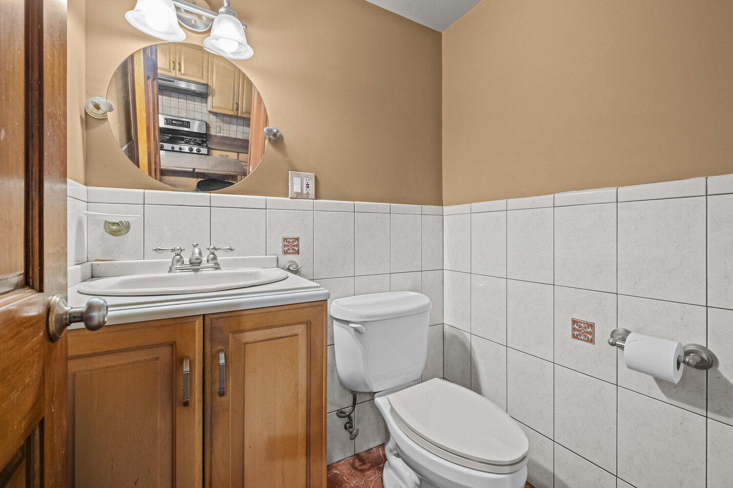 485 CLINTON Street HOUSE