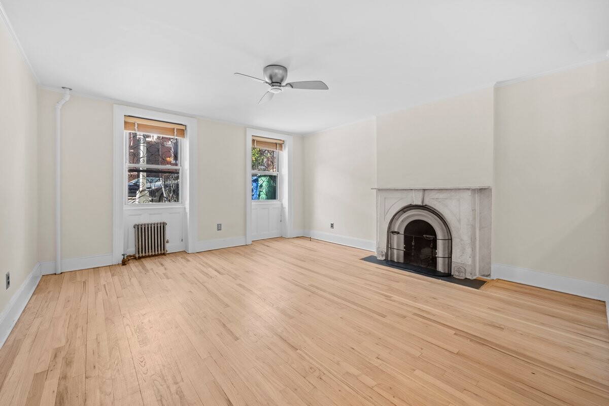 113 CARROLL Street 1