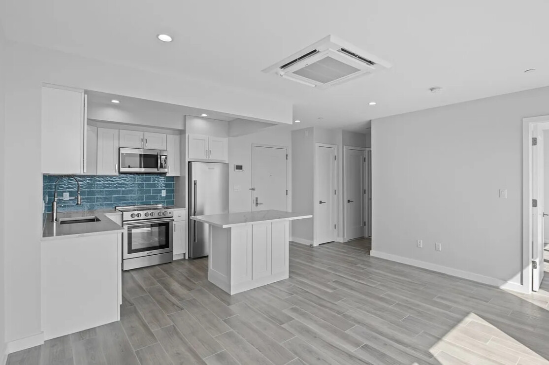 157 BEACH 96TH Street 2A