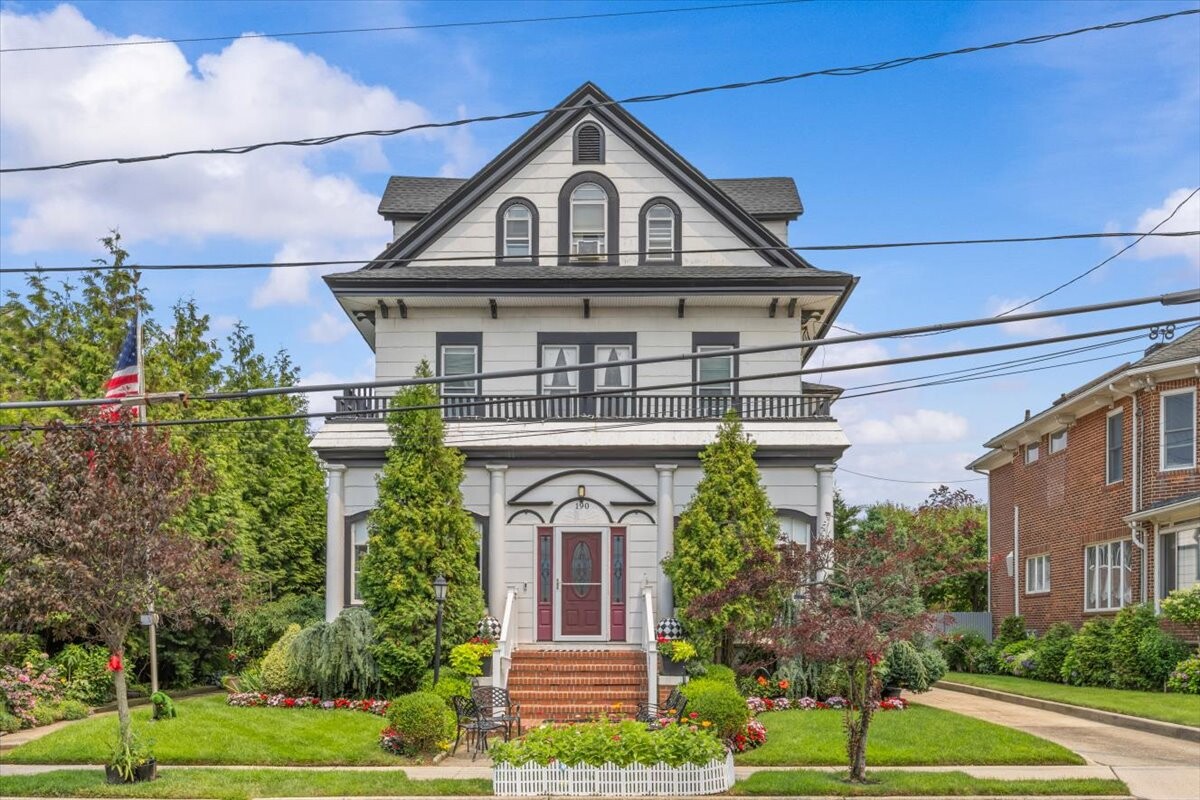 190 BEACH 137TH Street