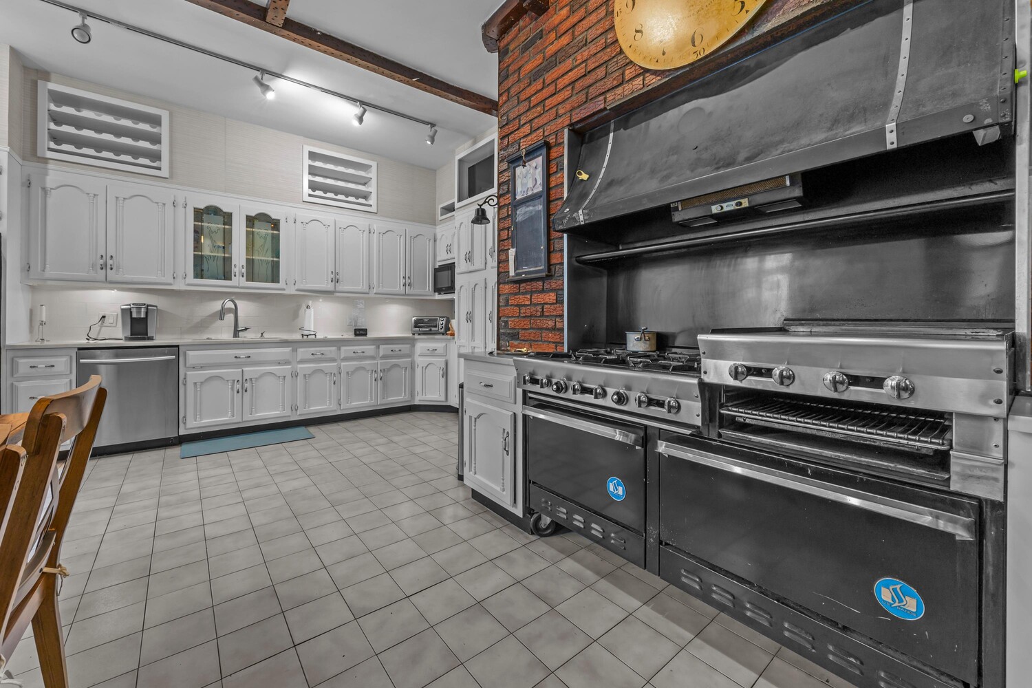 190 BEACH 137TH Street