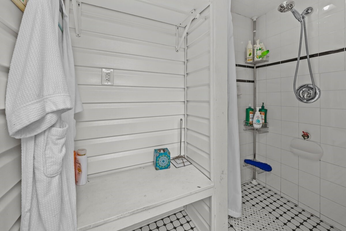 190 BEACH 137TH Street