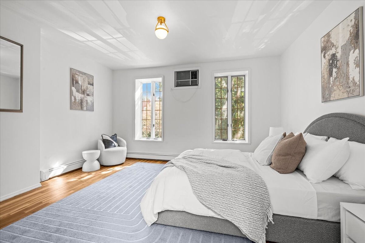 95 2ND Street