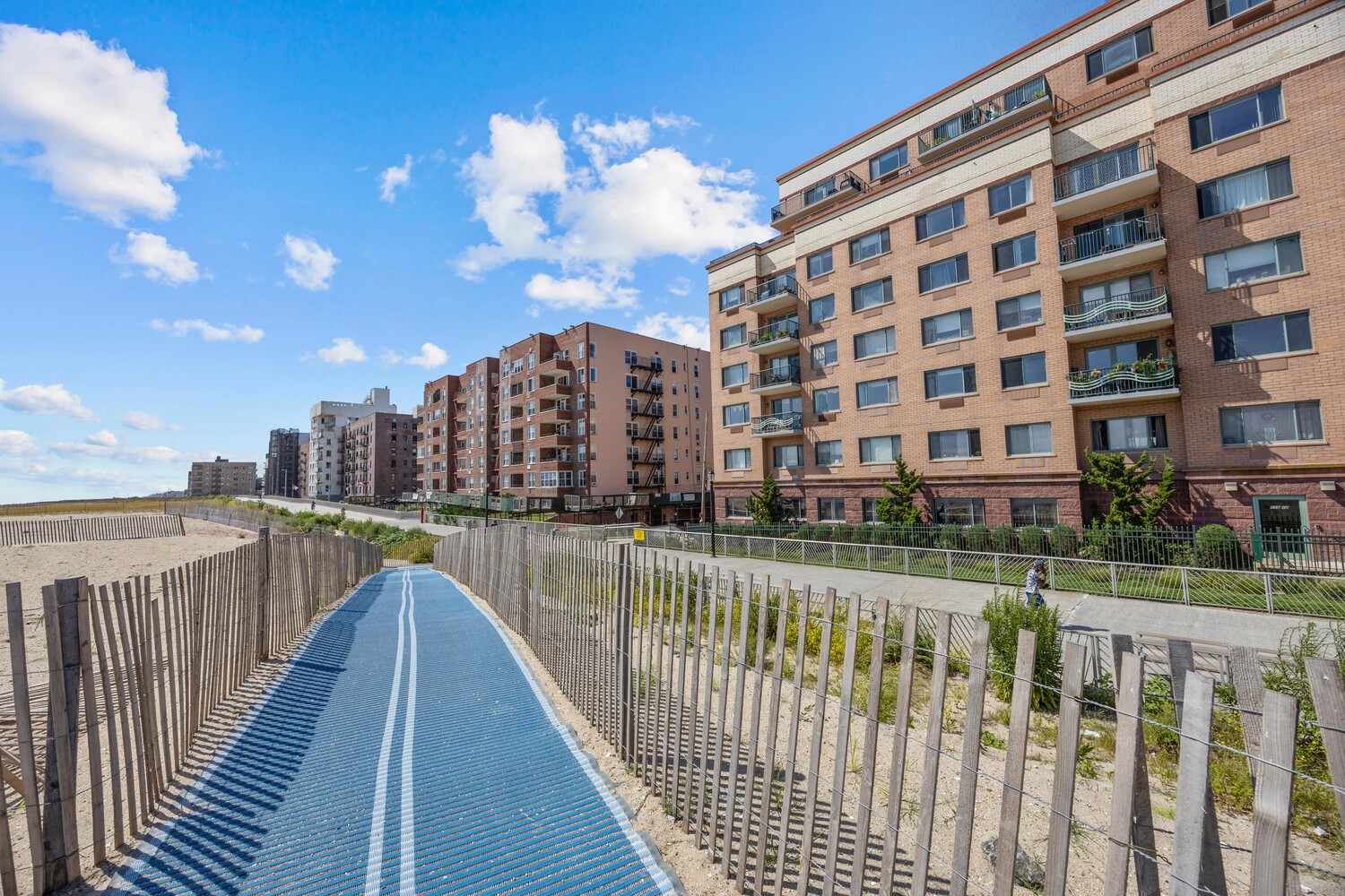 136 BEACH 117TH Street 208