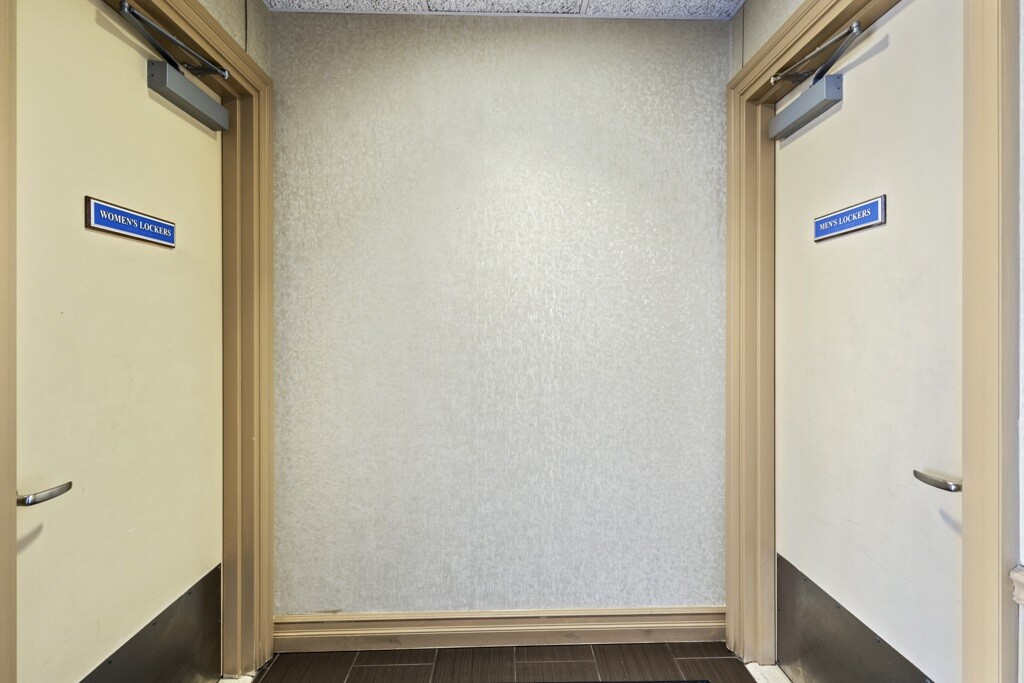 136 BEACH 117TH Street 208