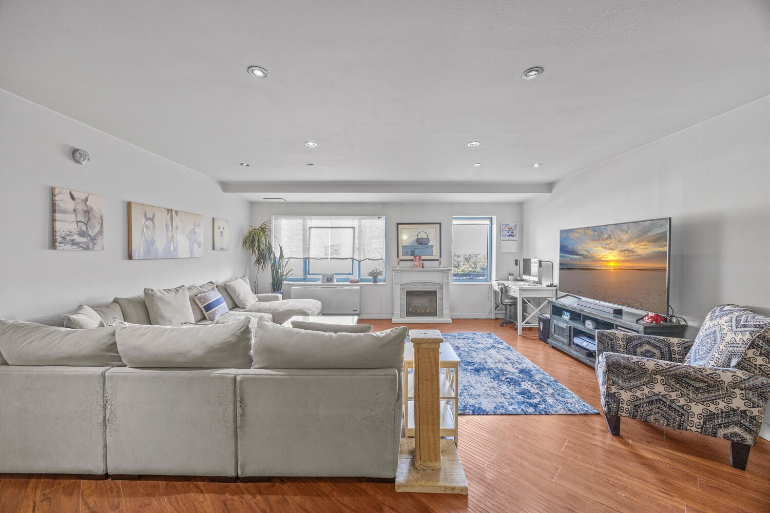 136 BEACH 117TH Street 208