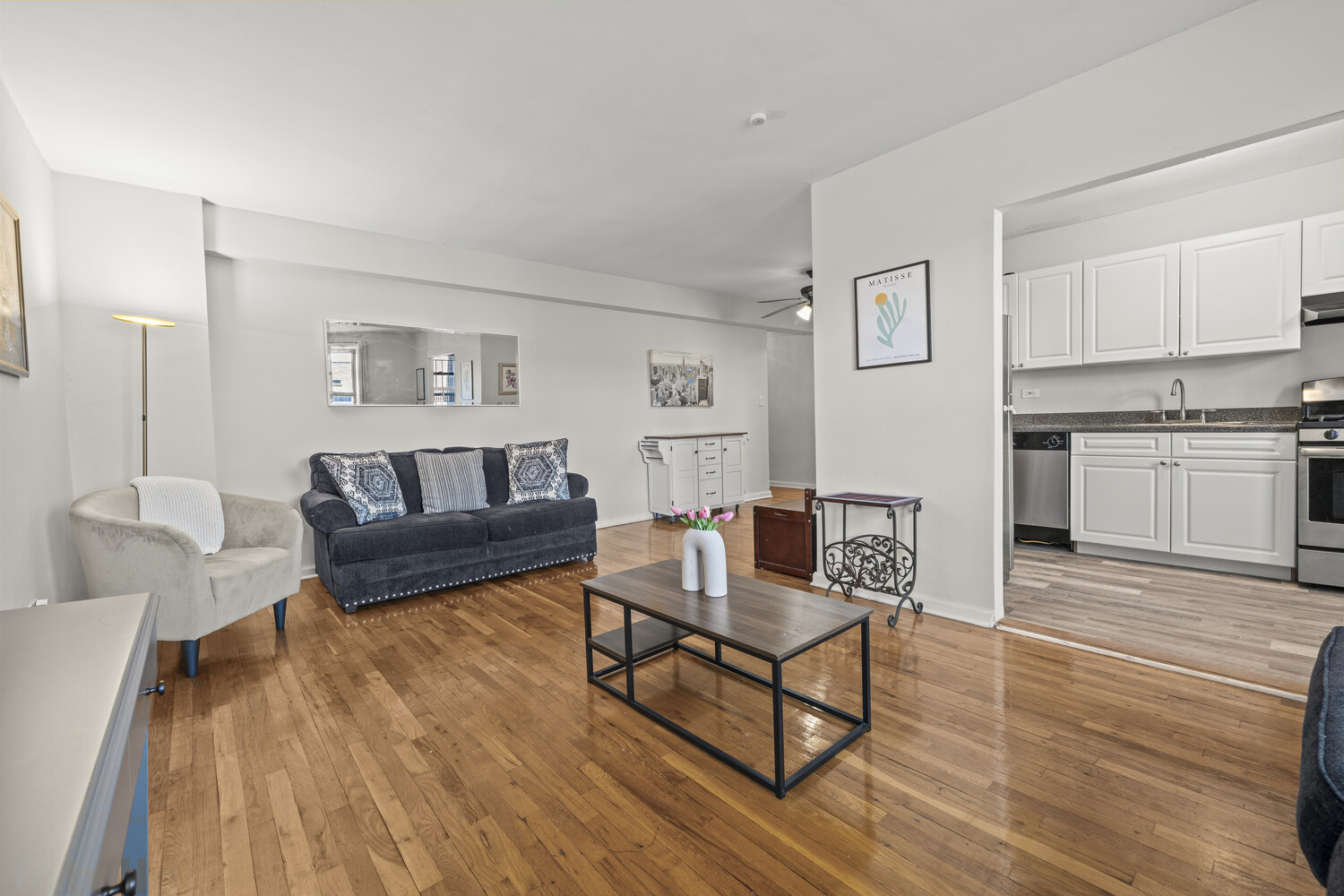 282 E 35TH Street 7E