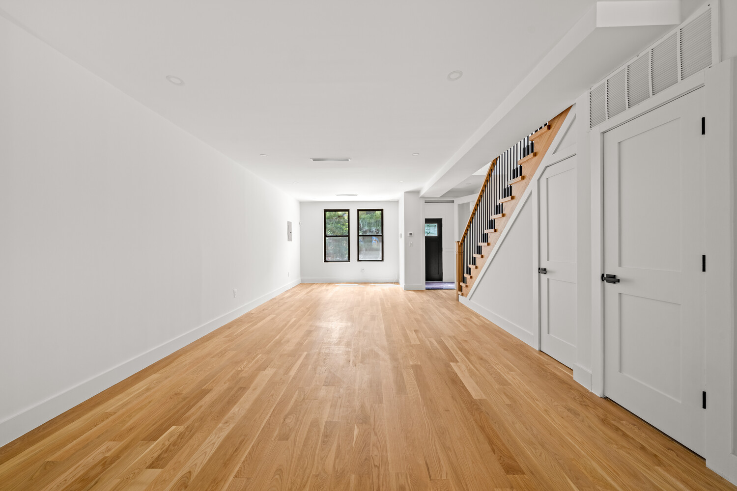 149 LOTT Street