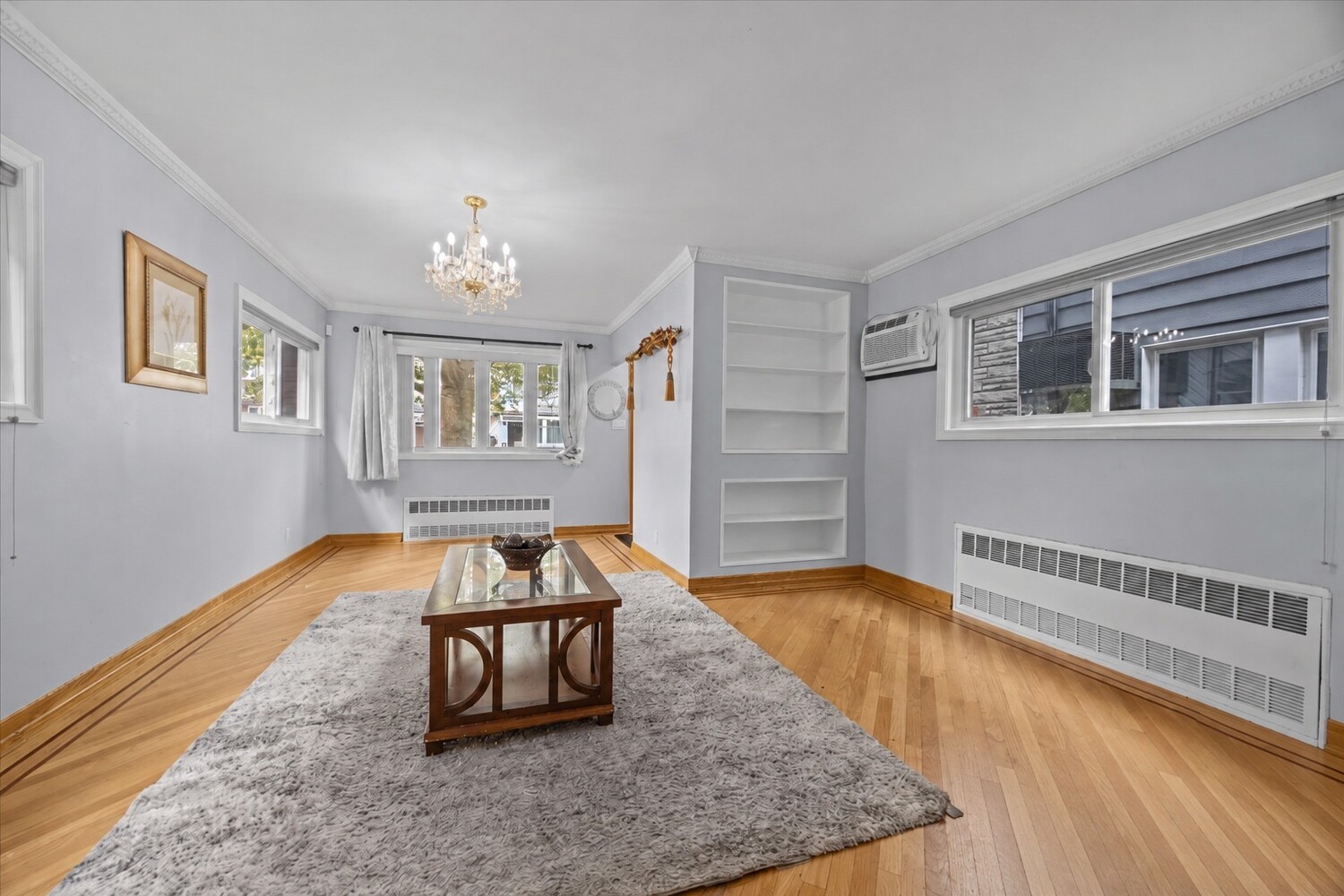 1515 E 55TH Street