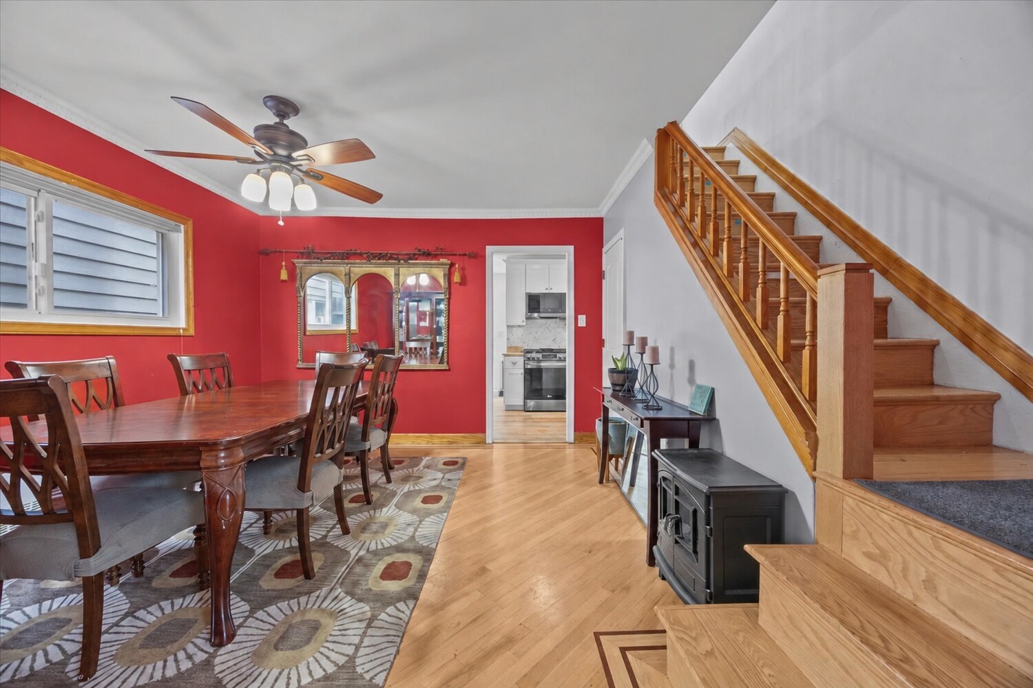 1515 E 55TH Street