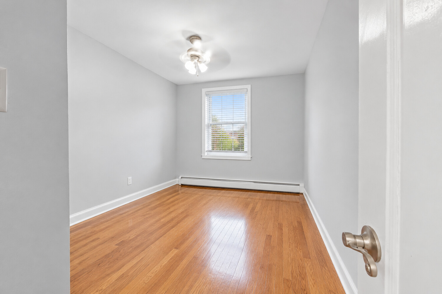 2270 PLUMB 1ST Street 1B