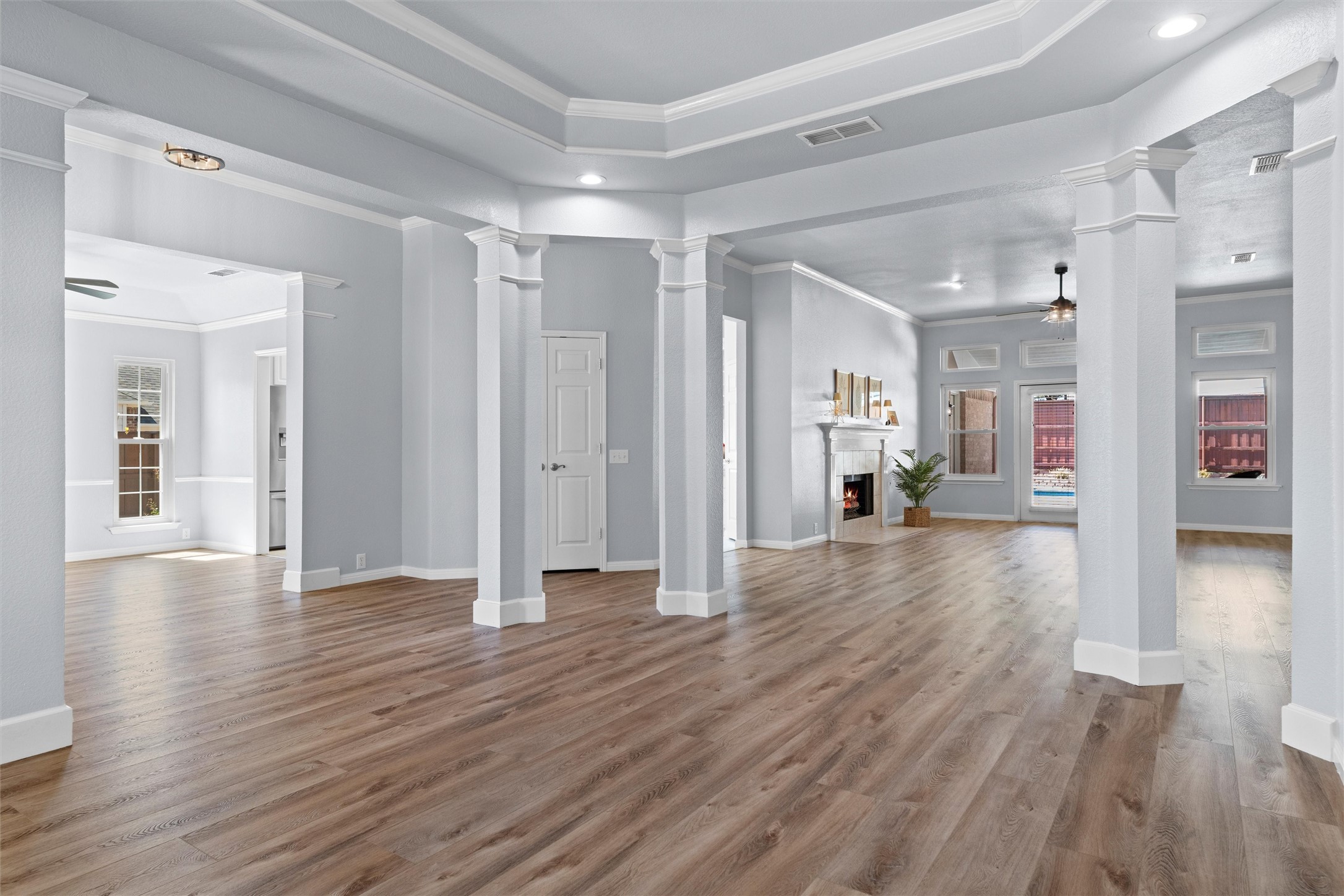 2807 Saint Charles Drive