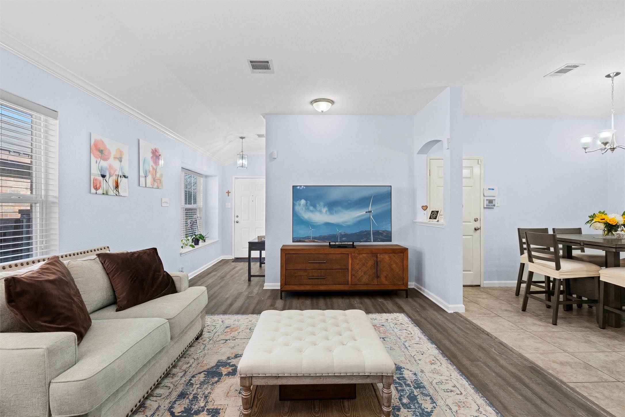 1427 Ravenwood Drive