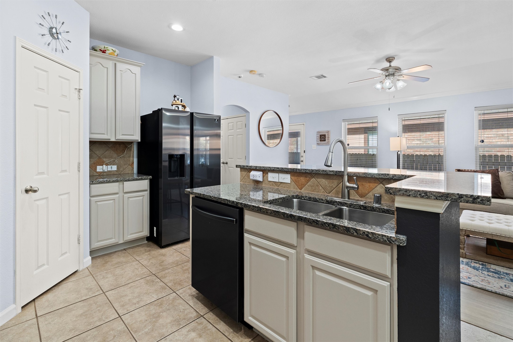 1427 Ravenwood Drive