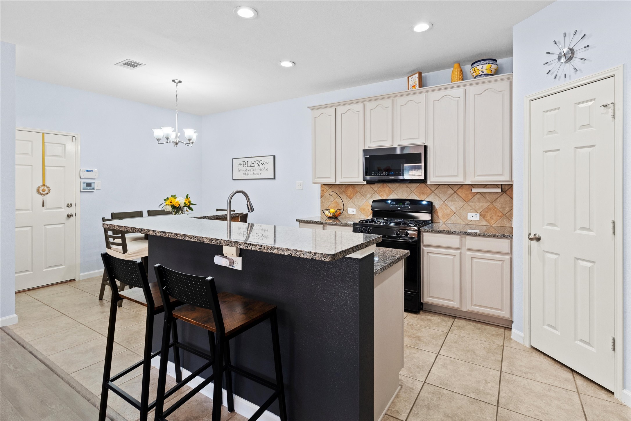 1427 Ravenwood Drive