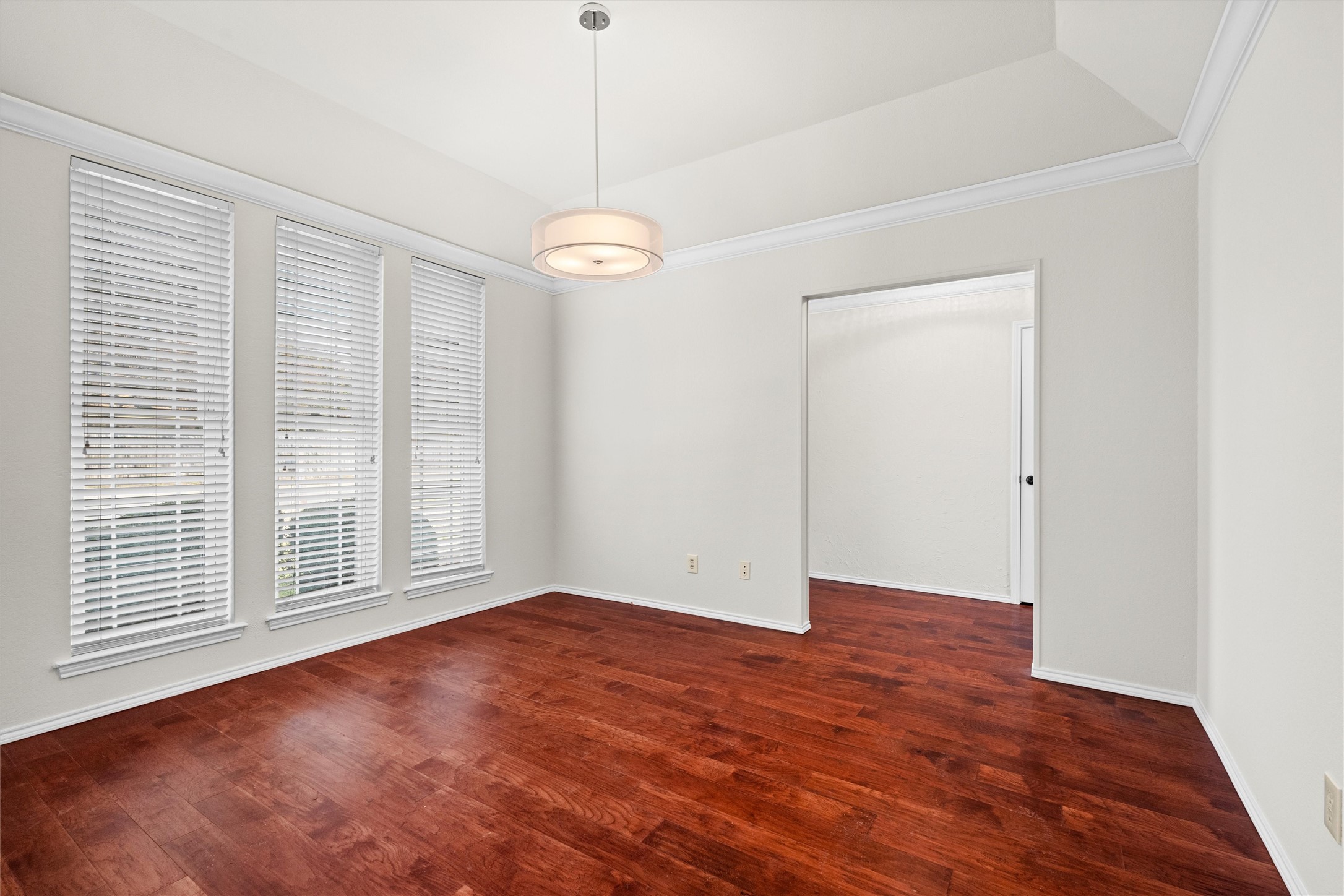 1031 Summerplace Lane