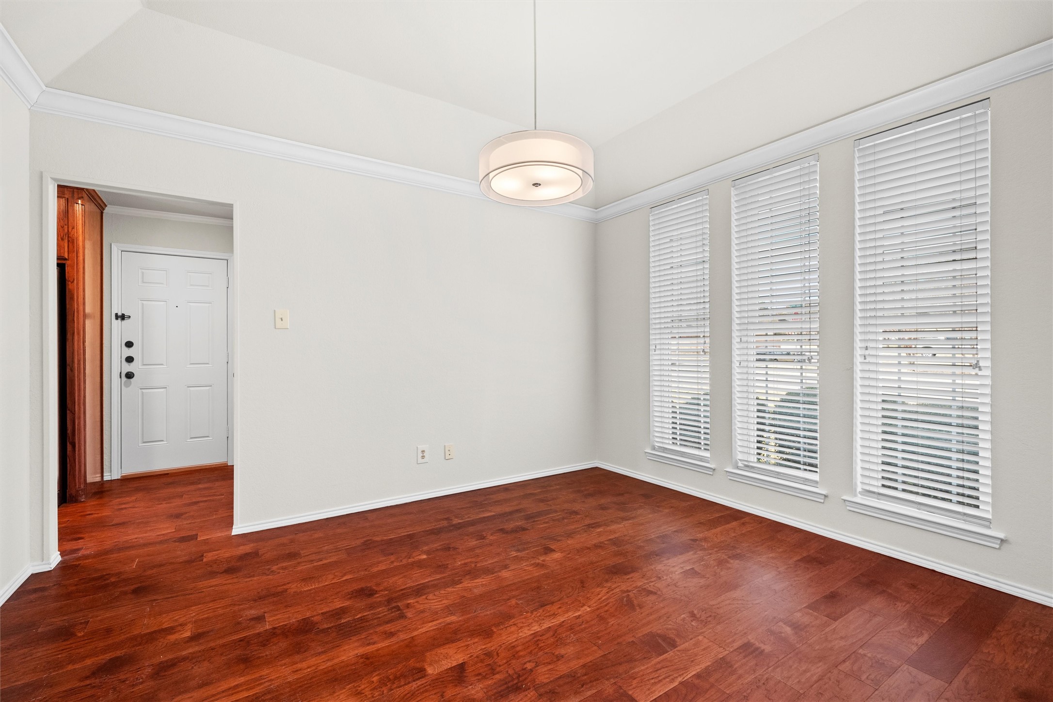 1031 Summerplace Lane