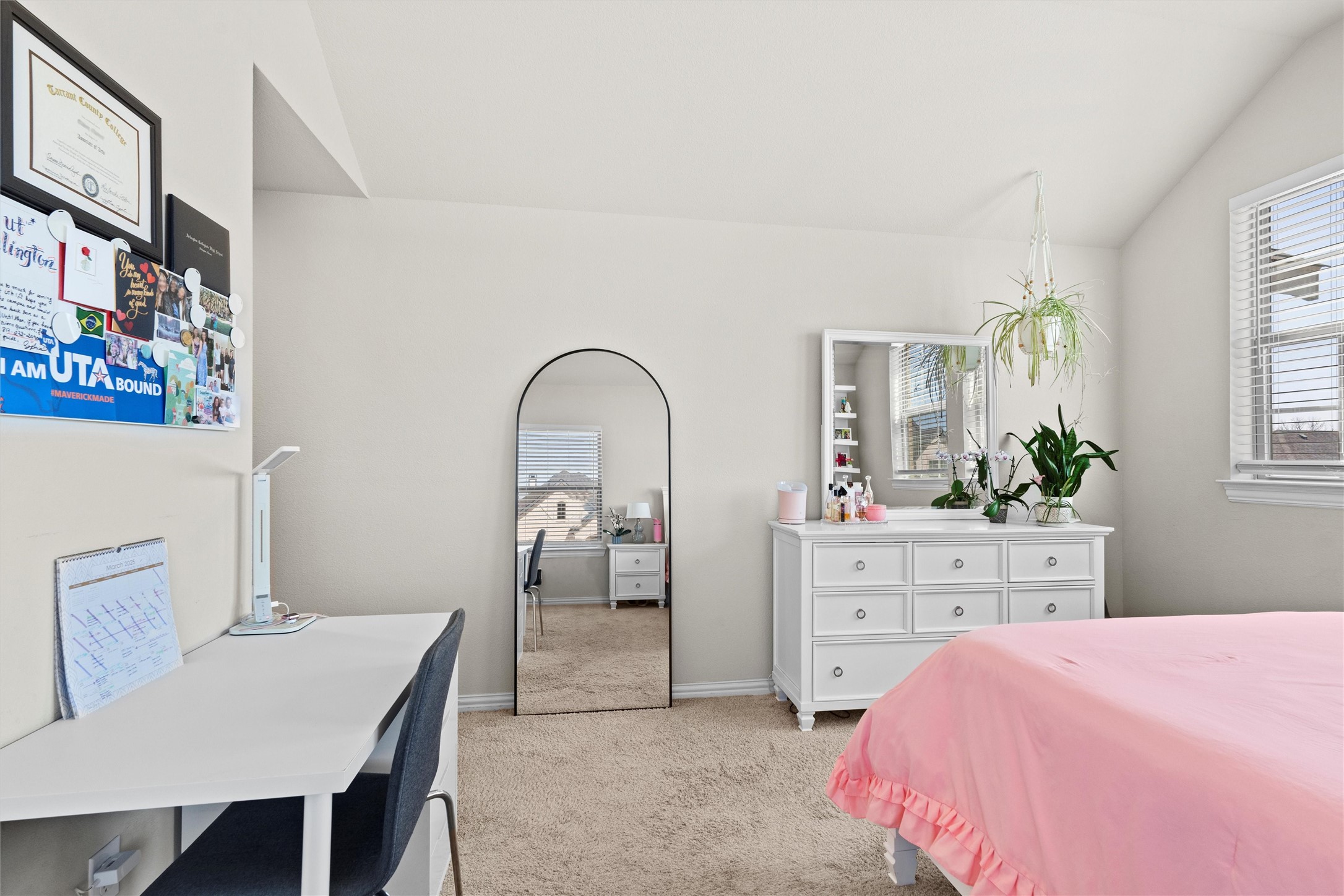 2710 Ridgeoak Trail