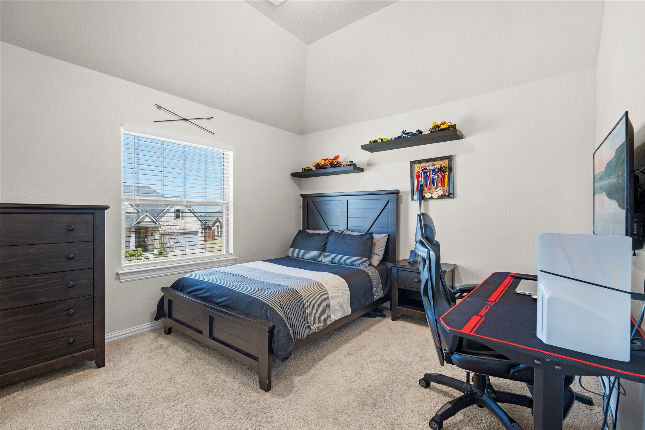 2710 Ridgeoak Trail