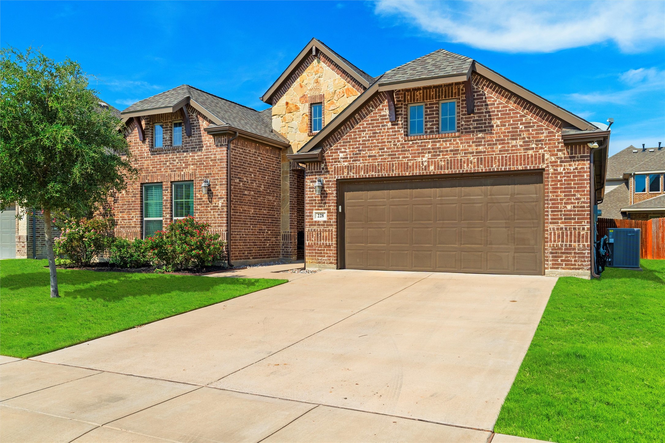 228 Prairie Oak Court
