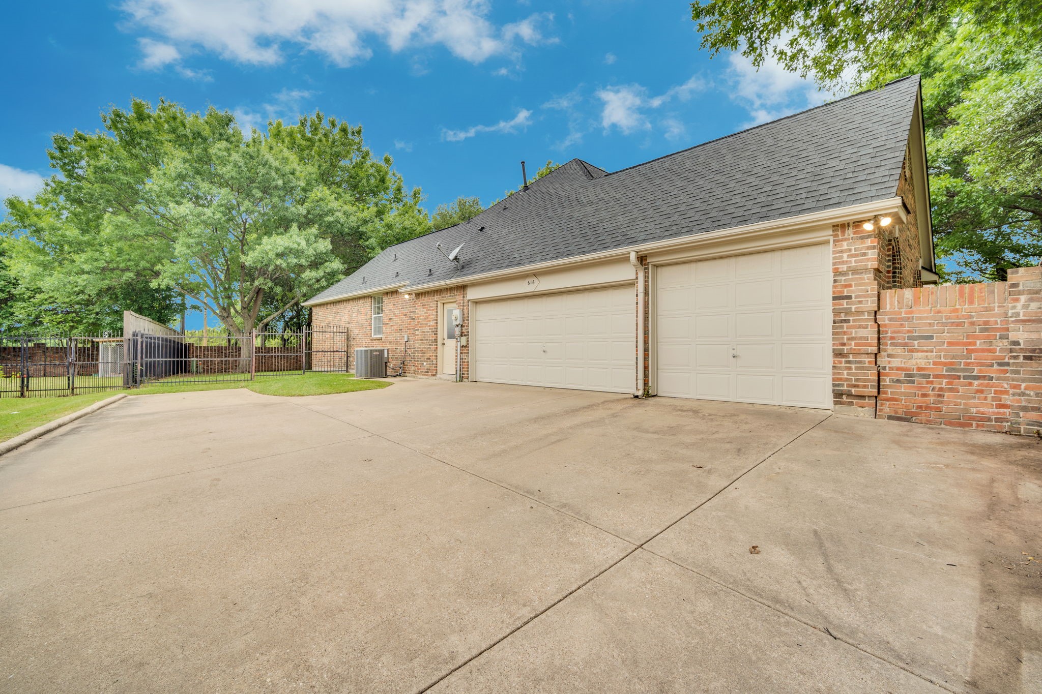 616 Forest Edge Lane