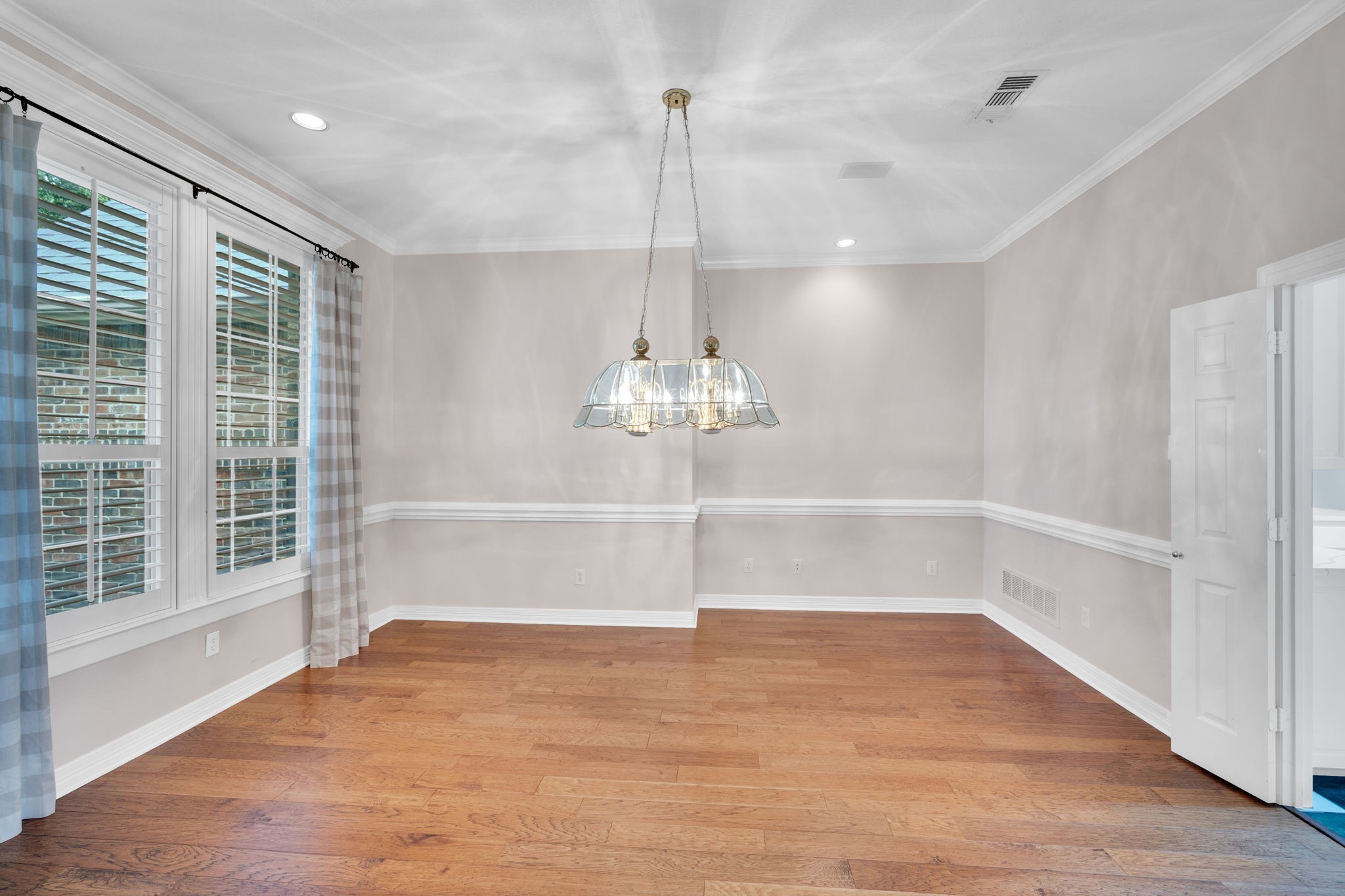 616 Forest Edge Lane