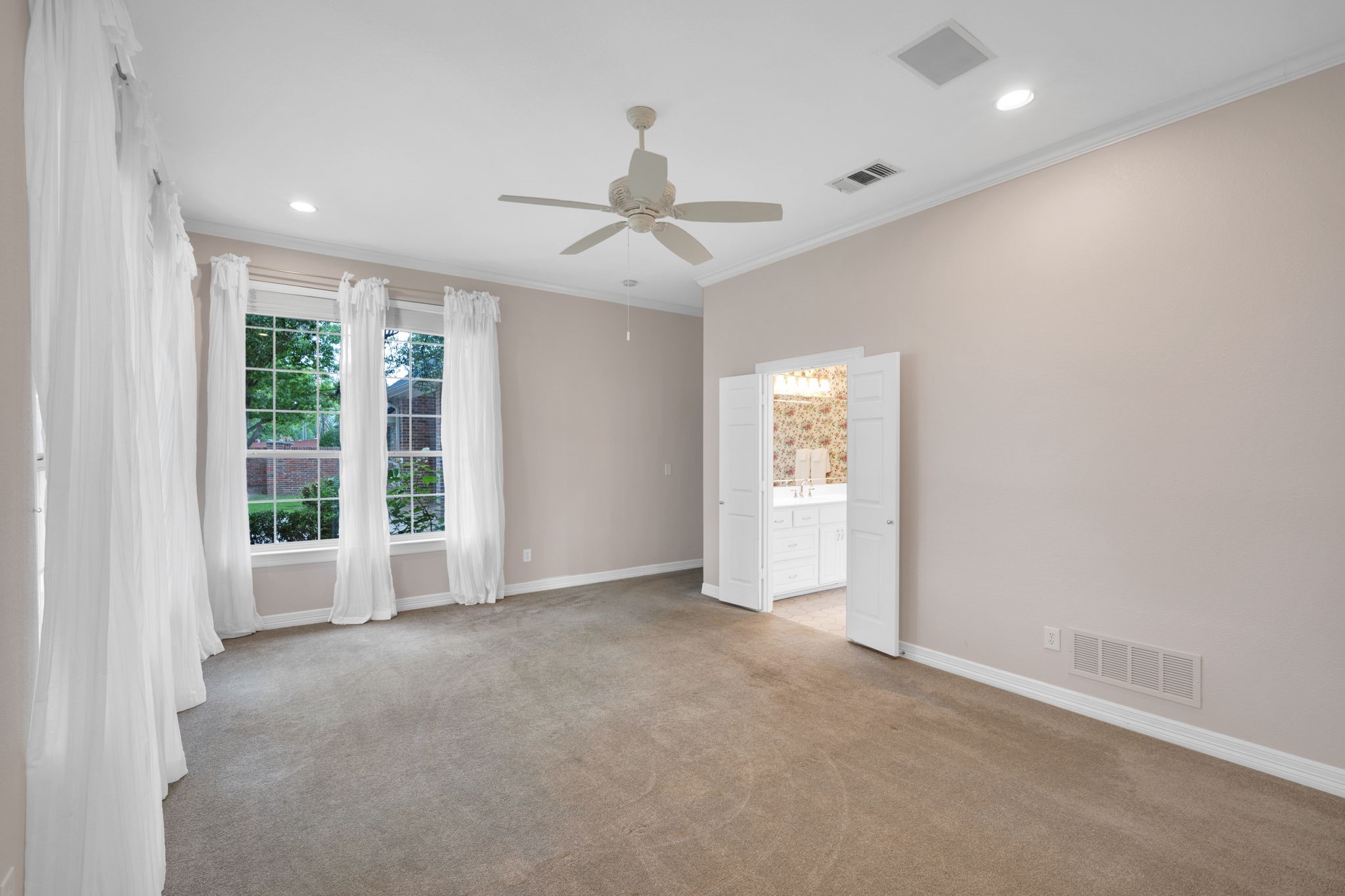 616 Forest Edge Lane