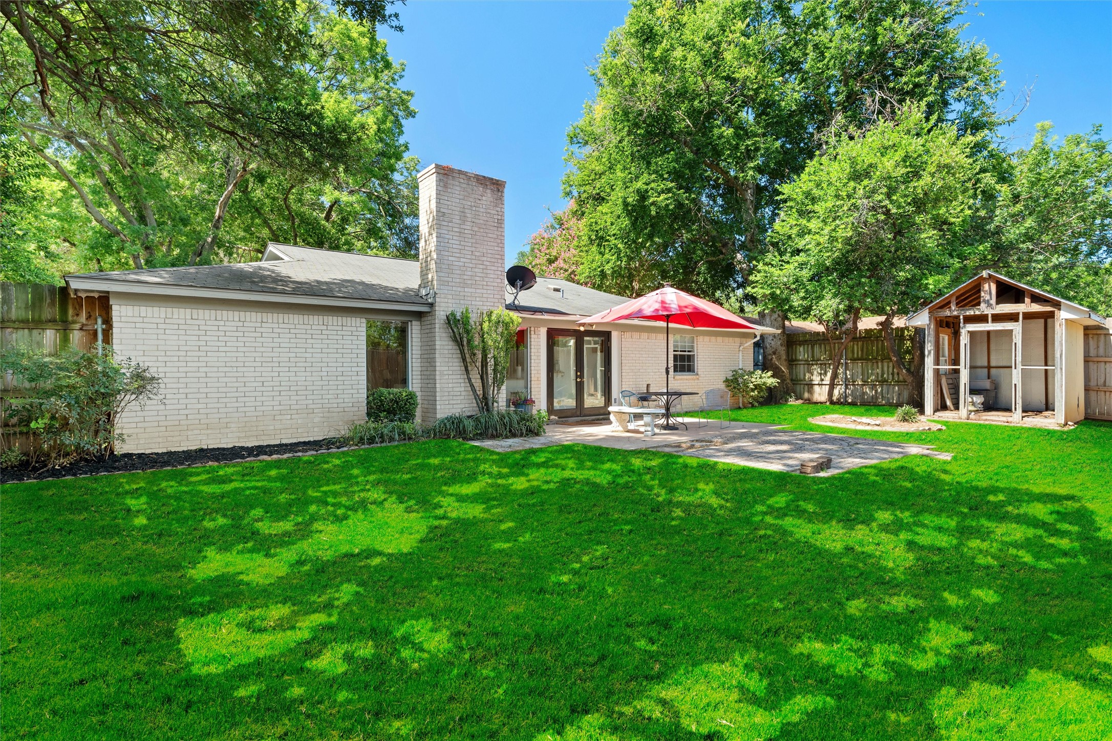 1705 Manchester Drive