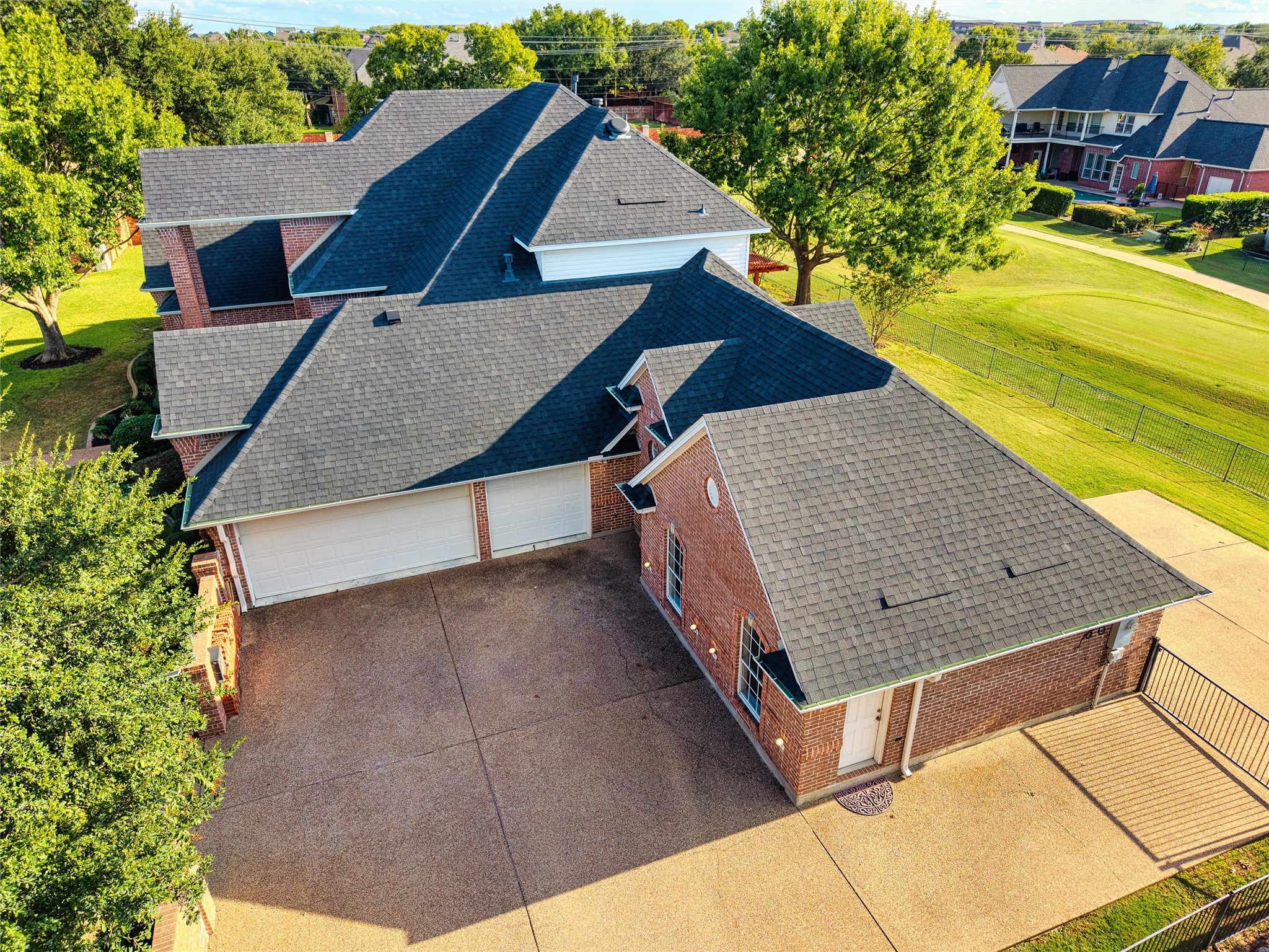 901 Walnut Falls Circle