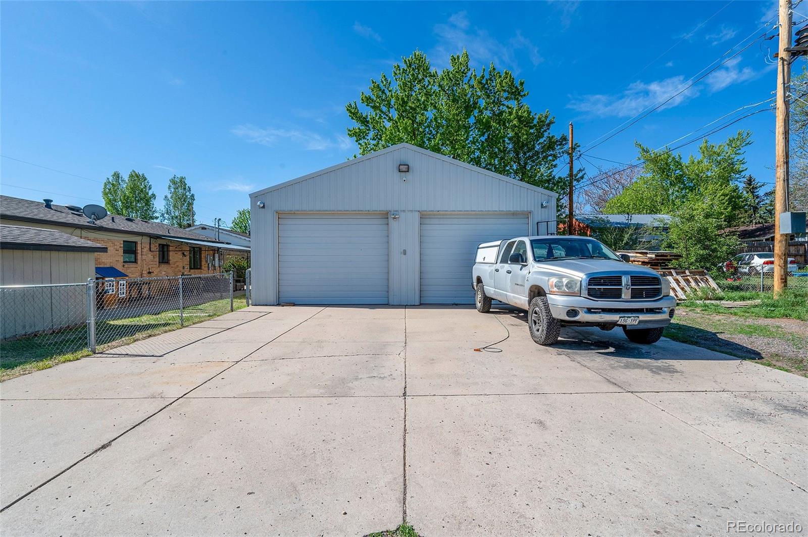995 Salvia Street