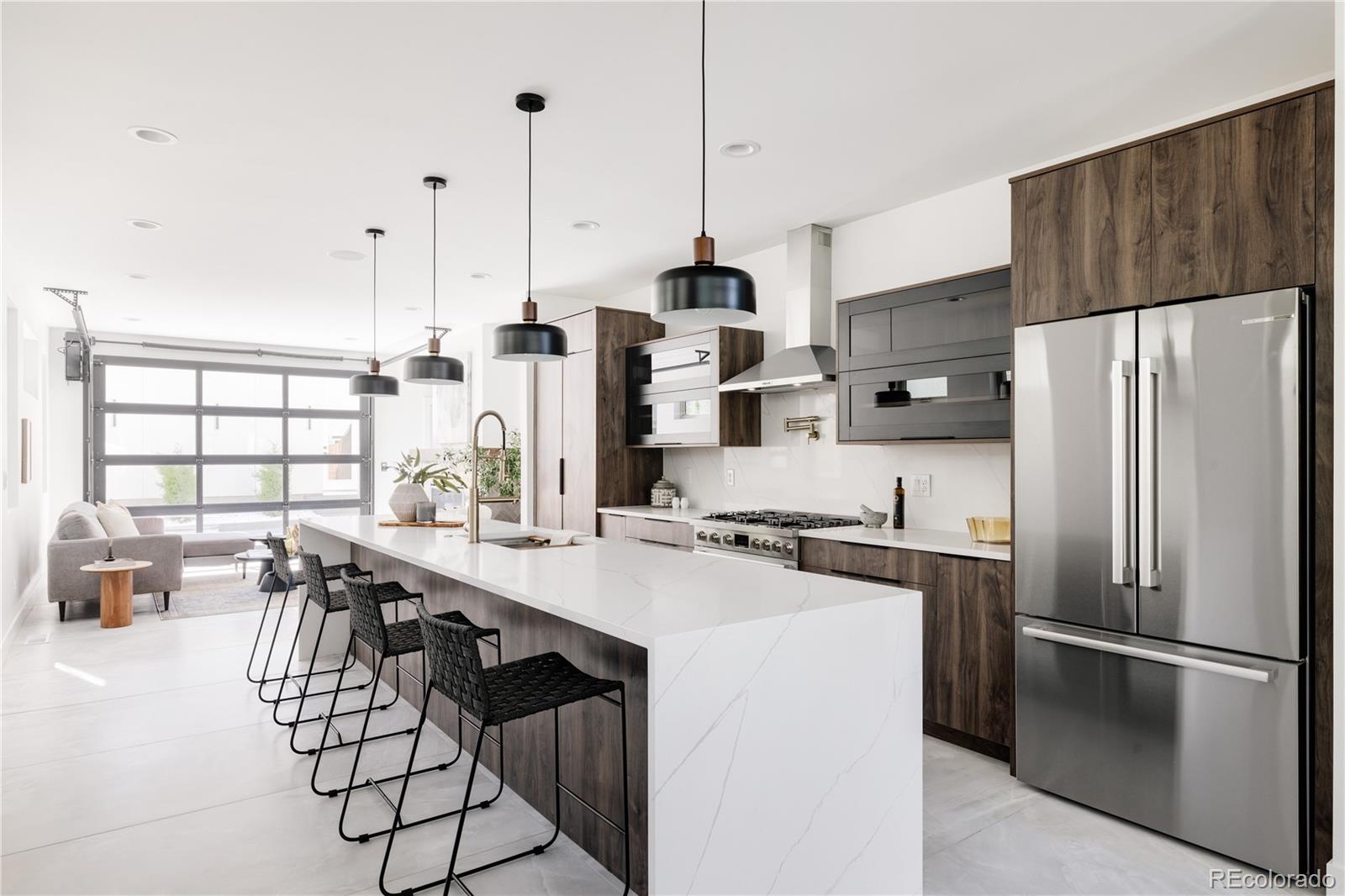 3855 Kalamath Street