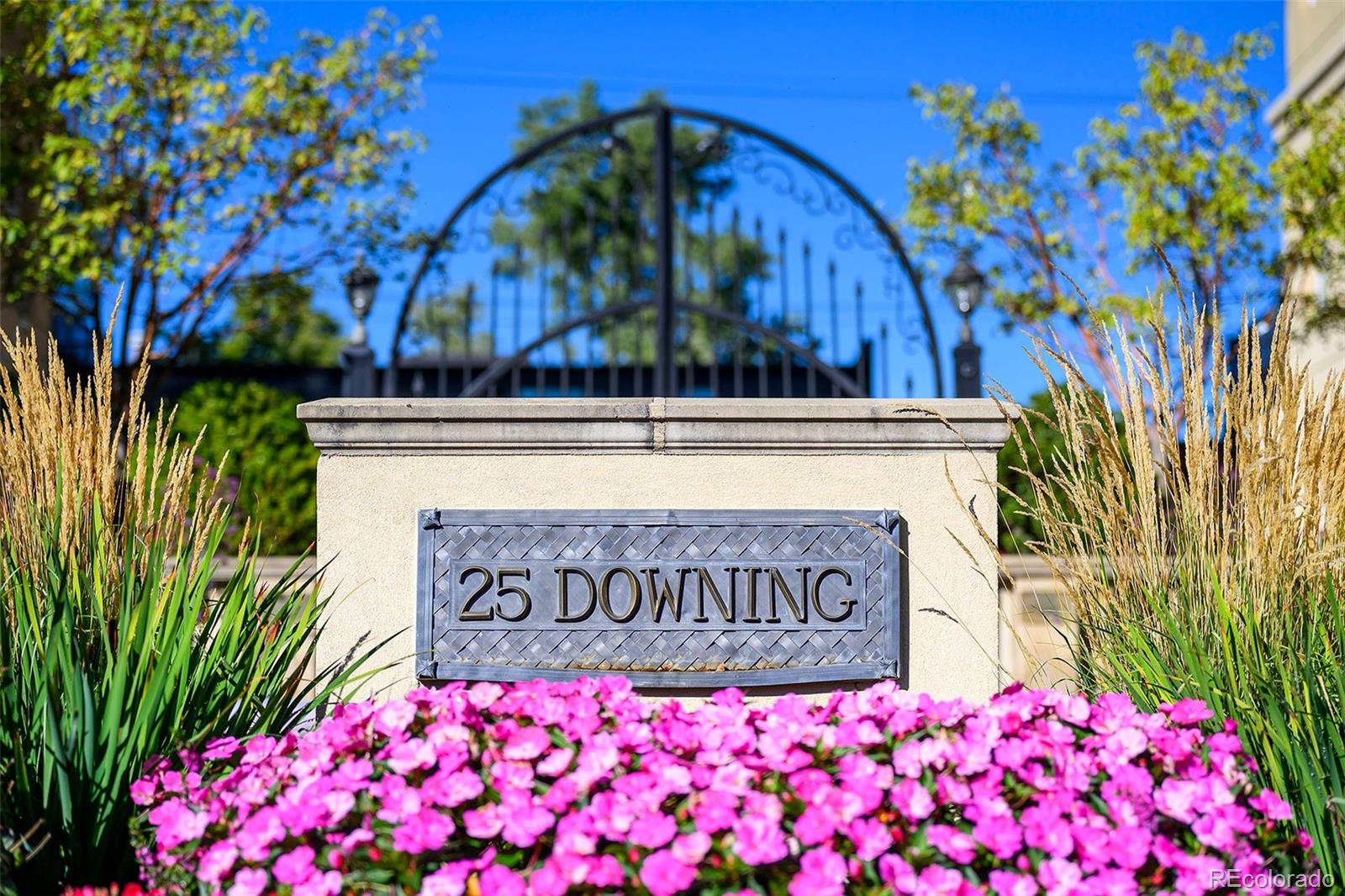 25 N Downing Street Unit: 1-502
