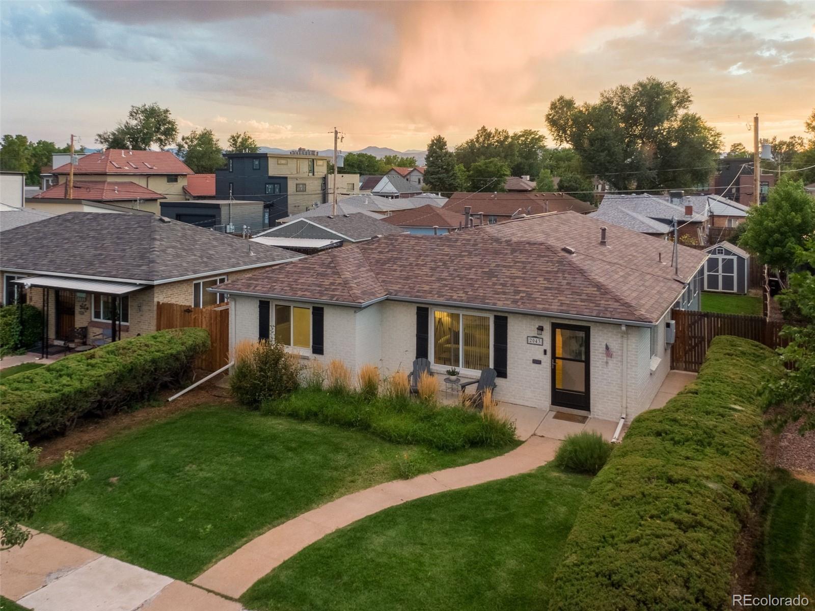 2043 Osceola Street