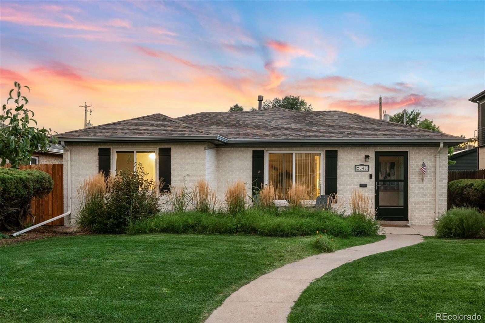 2043 Osceola Street