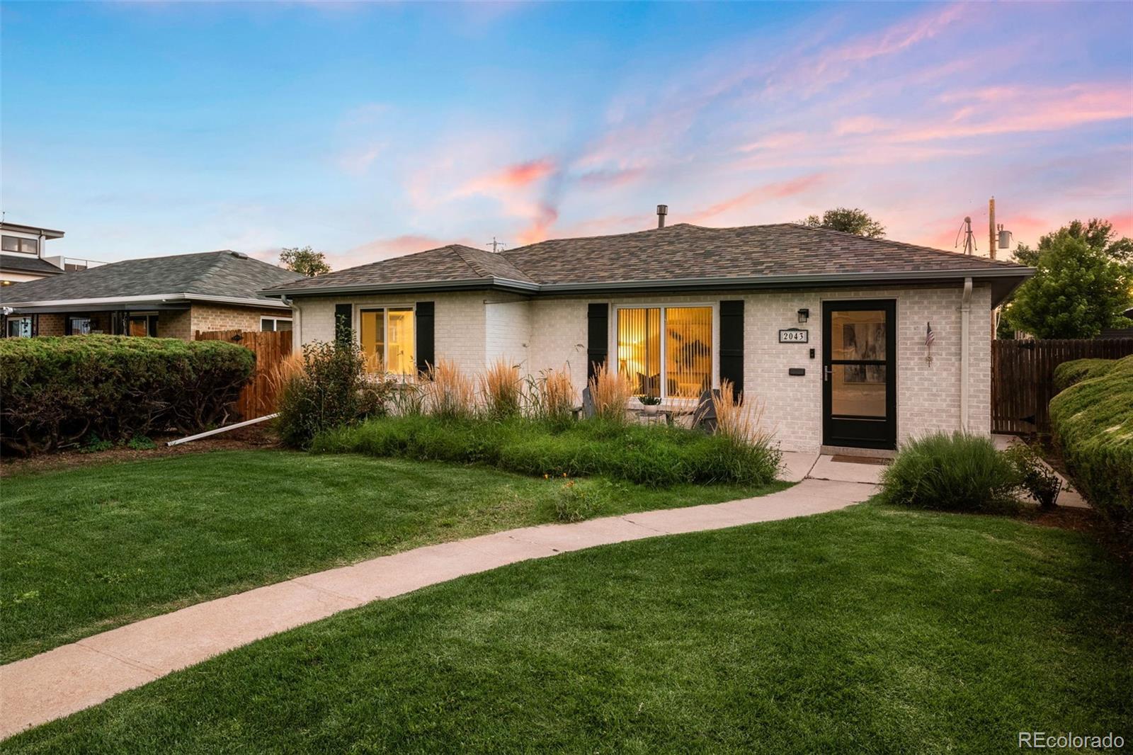 2043 Osceola Street