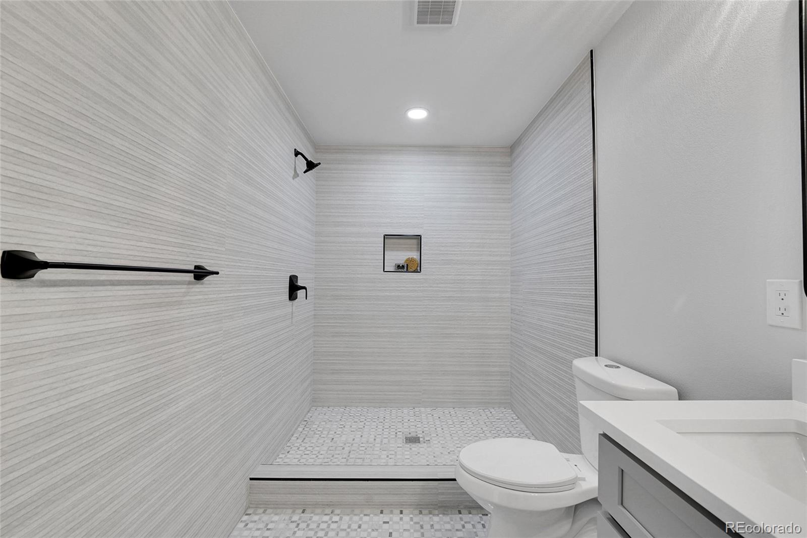 2681 S Newport Street