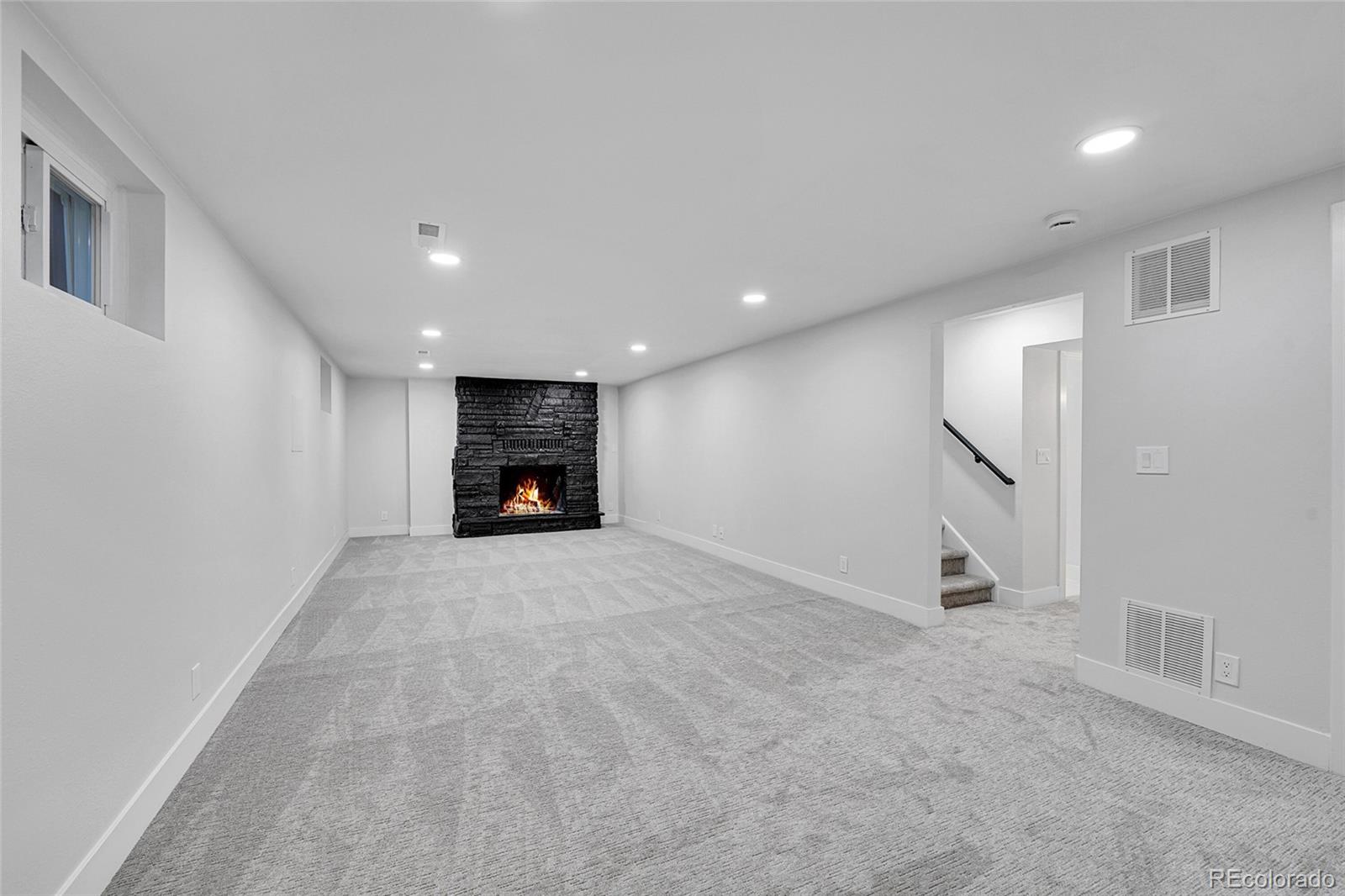 2681 S Newport Street