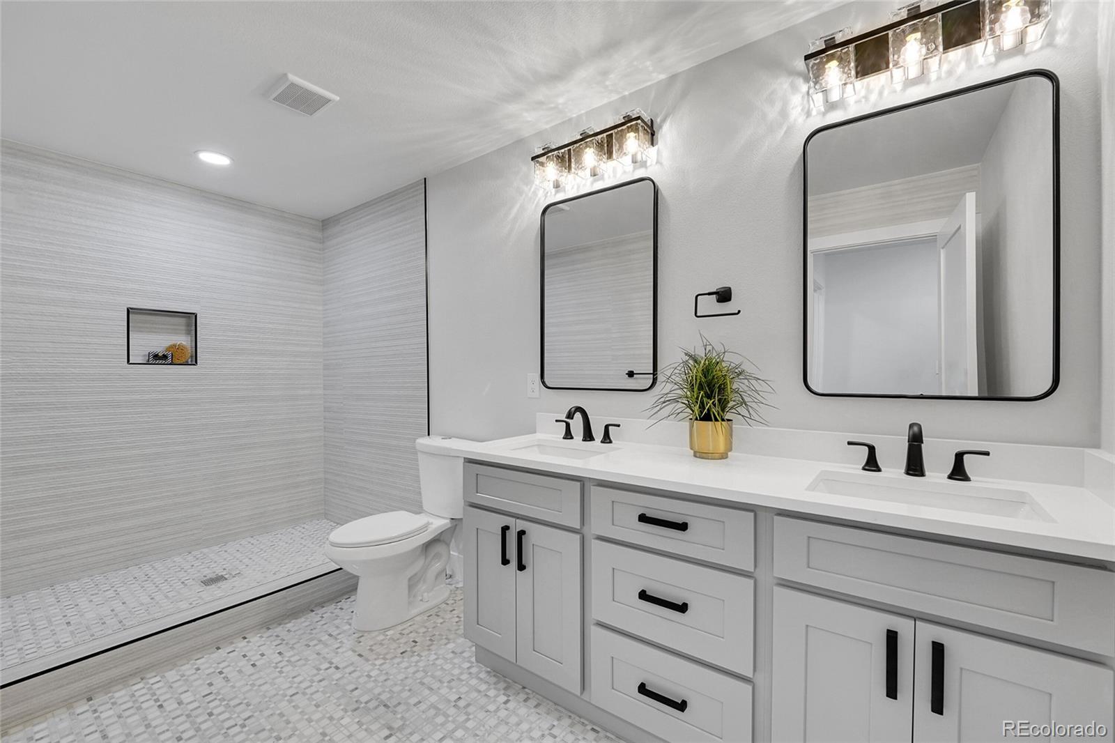 2681 S Newport Street