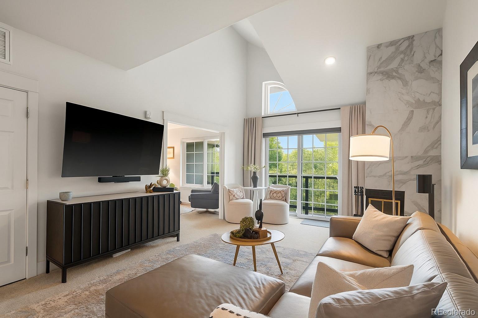 345 Fillmore Unit: 407