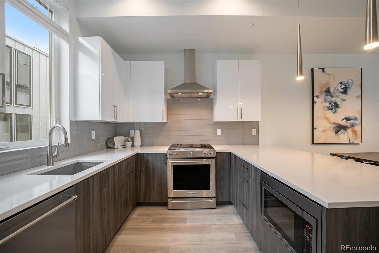 1612 Irving Unit: 3