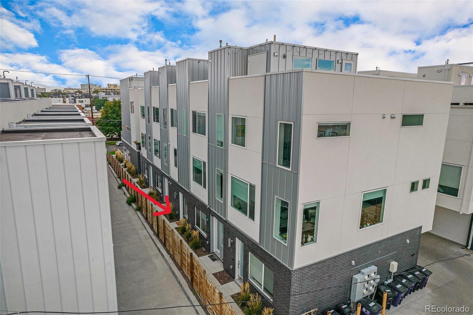 1612 Irving Unit: 3