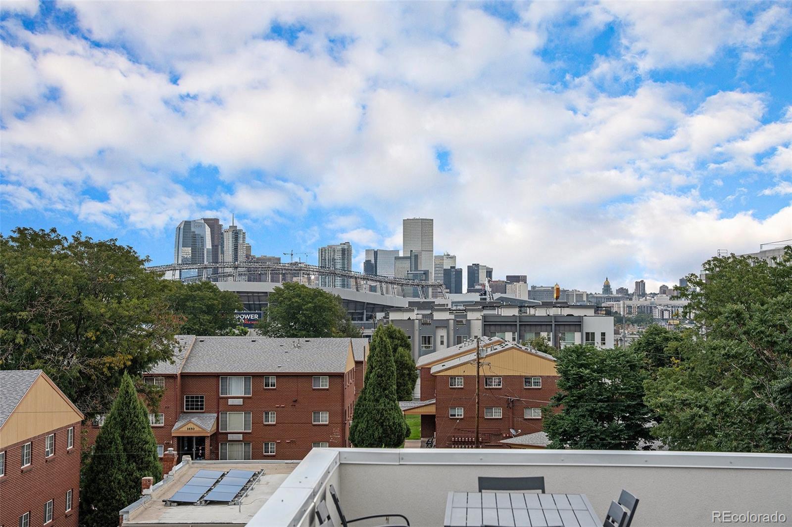 1612 Irving Unit: 3