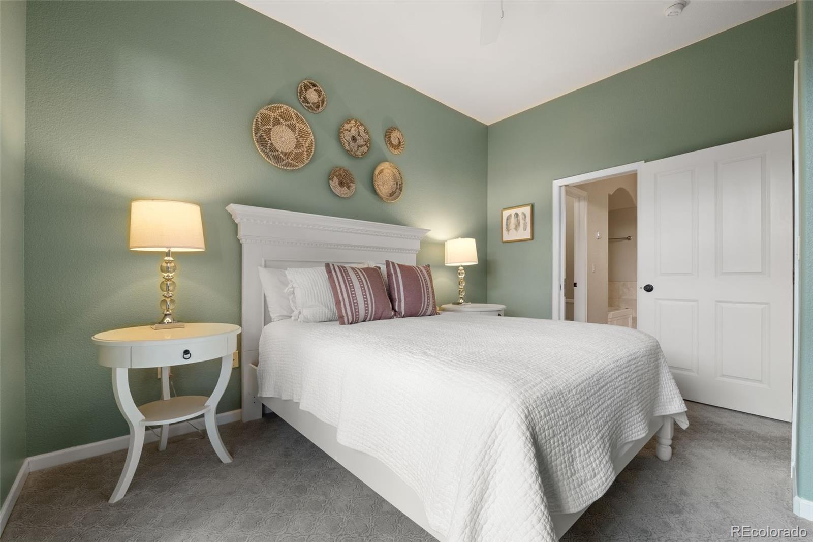 4001 W 32nd Avenue Unit: 1