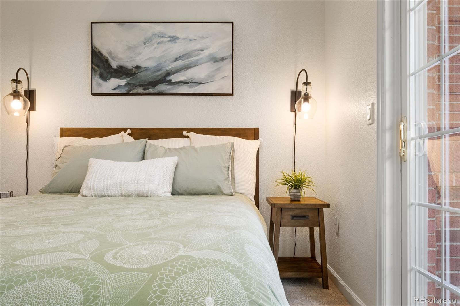 4001 W 32nd Avenue Unit: 1
