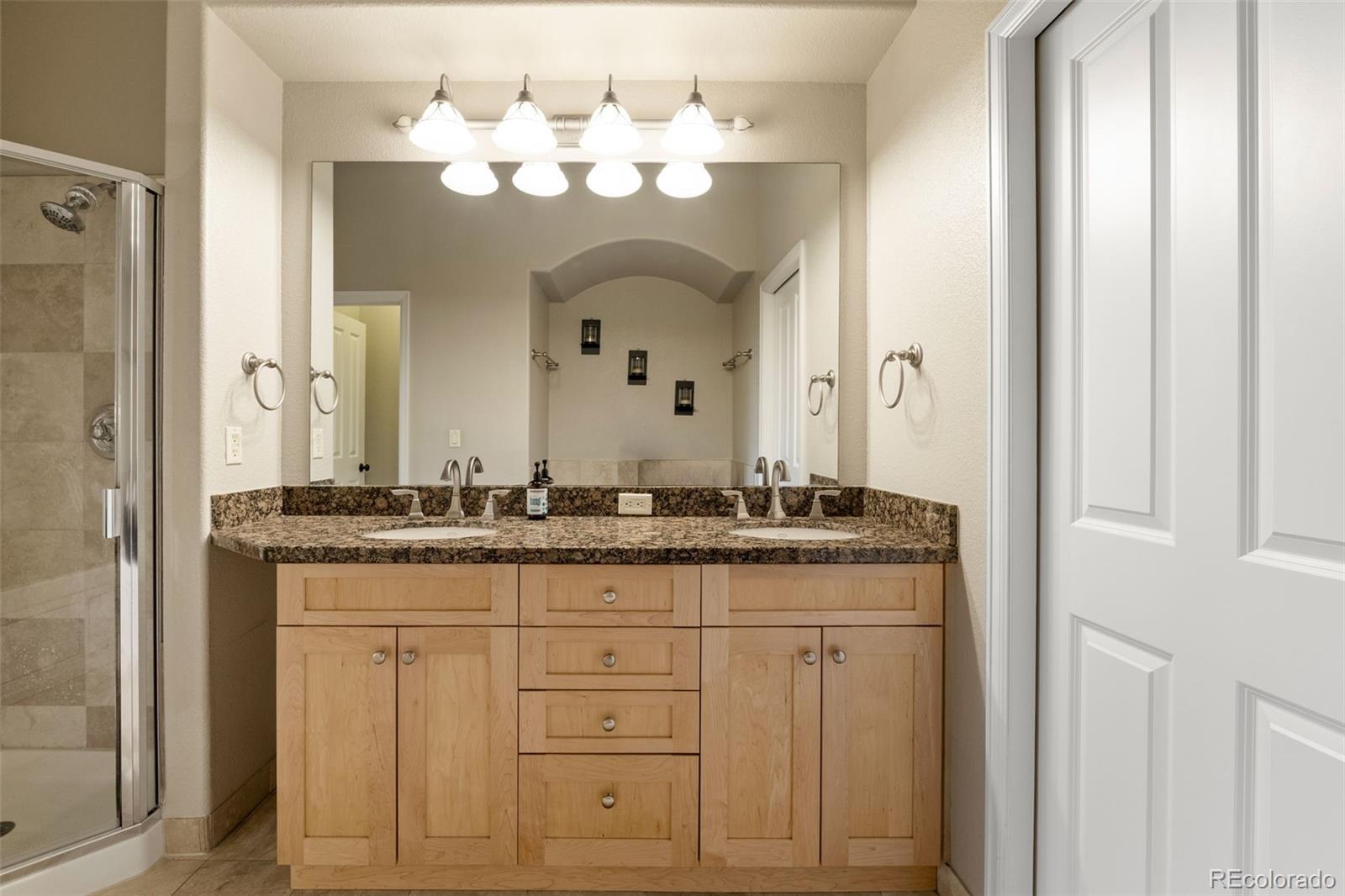 4001 W 32nd Avenue Unit: 1