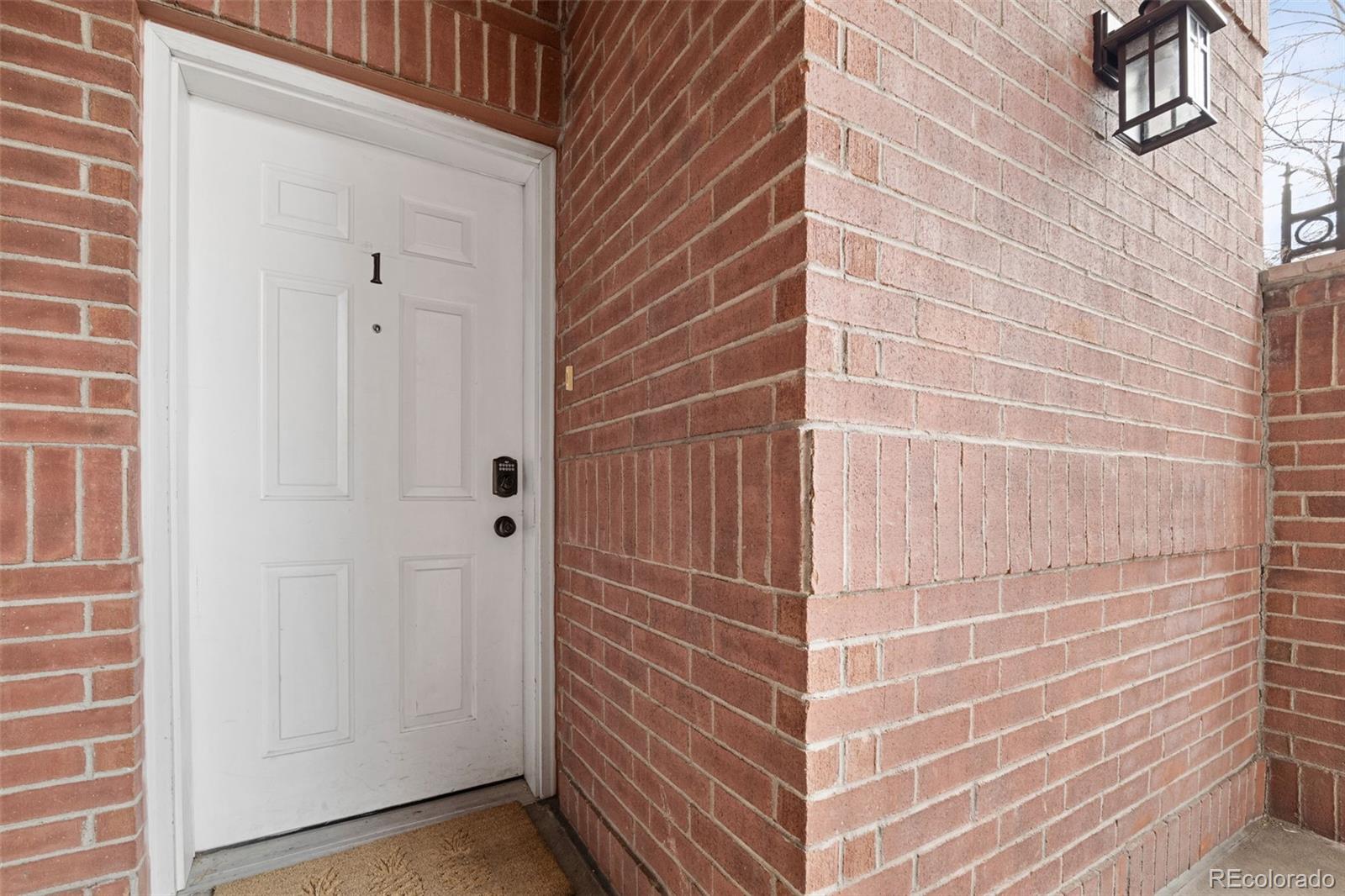 4001 W 32nd Avenue Unit: 1