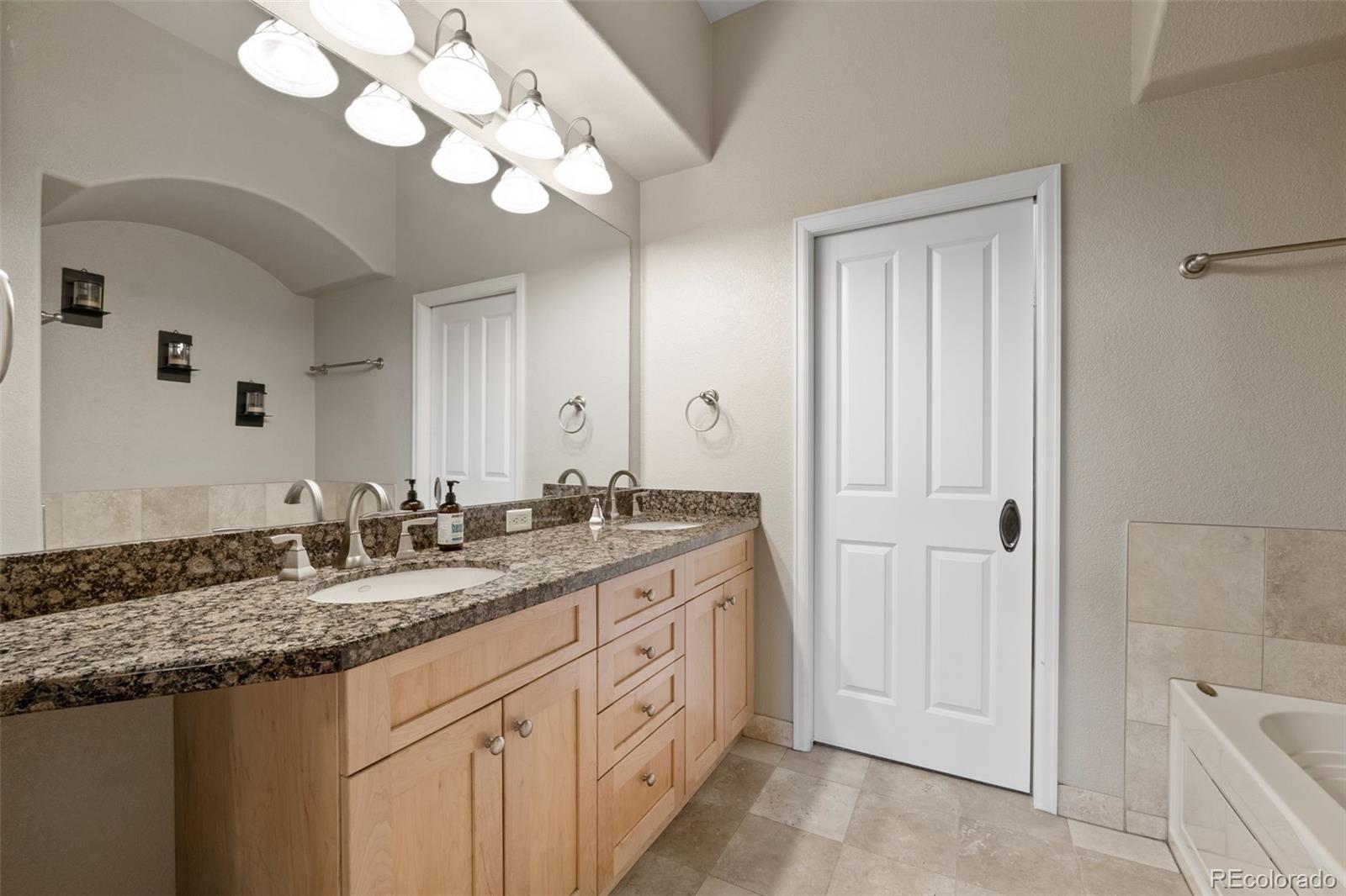 4001 W 32nd Avenue Unit: 1