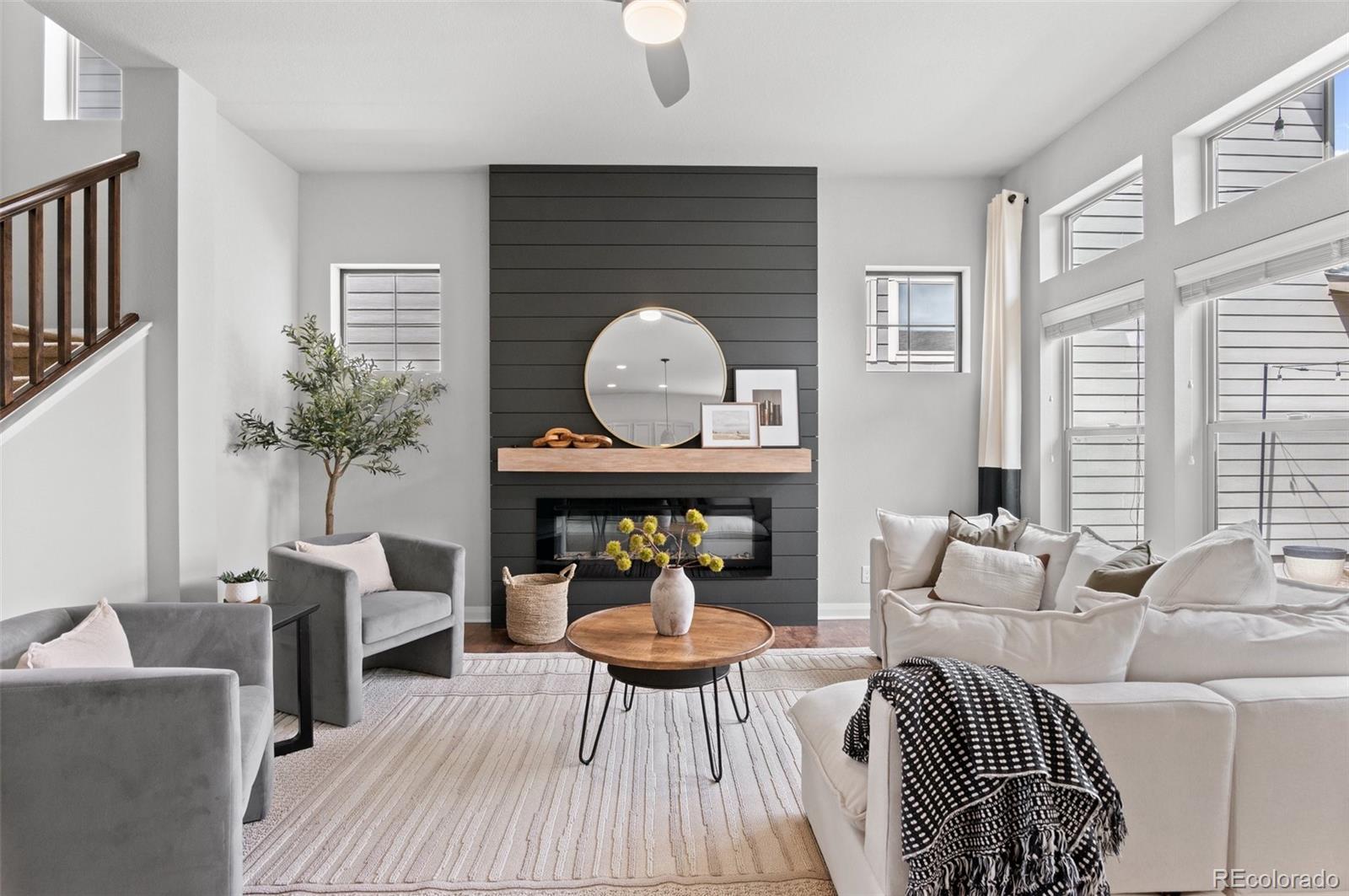 1361 W 67th Place