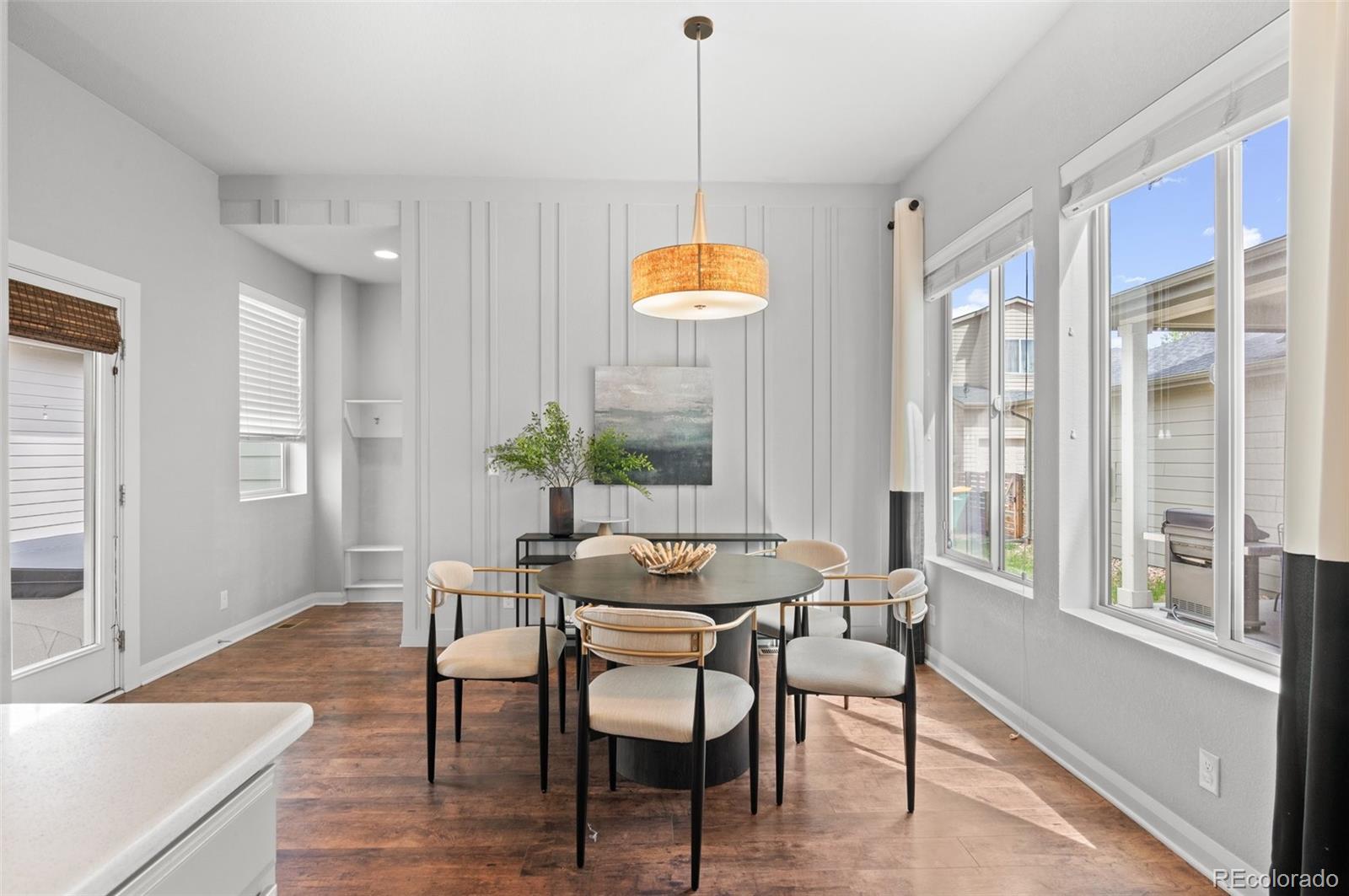 1361 W 67th Place